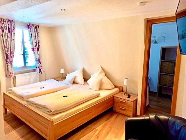 Hotel Gute Quelle Beilstein  Esterno foto